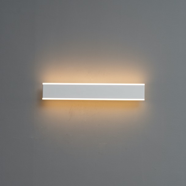 Lámpara de pared LED grande con una longitud de...