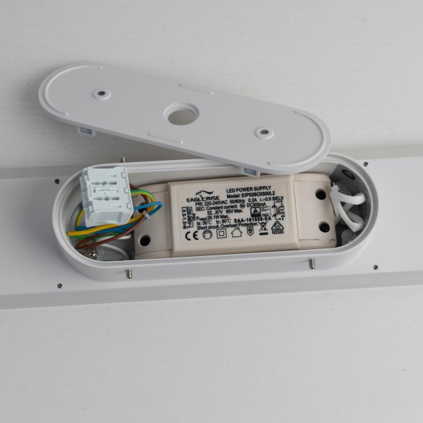 Lámpara de pared LED grande con una longitud de...
