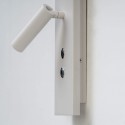 Lámpara de pared con luz de lectura regulable