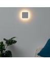 Aplique LED minimalista cuadrado con bordes redondeados - Eporedia