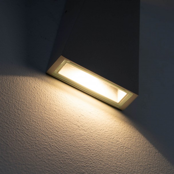 Aplique de doble haz LED IP54 - Helsinki