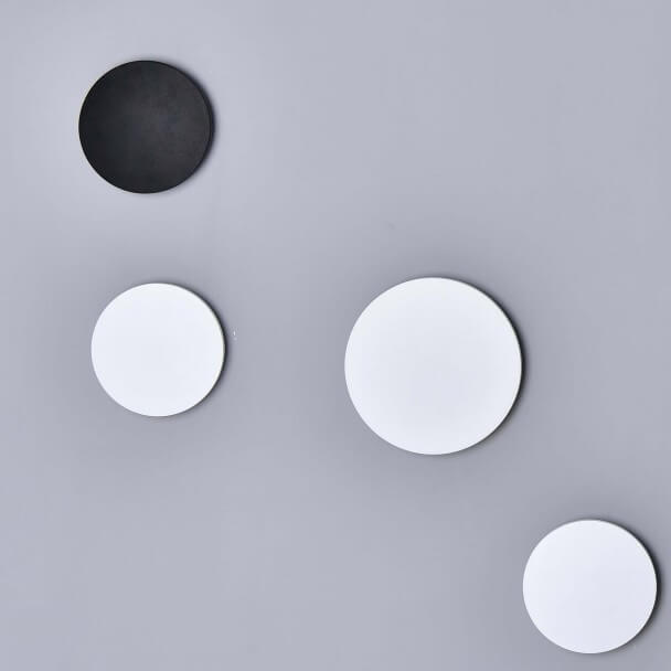 Luminaria de pared de diseño discreto