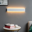 Luz LED blanca y larga