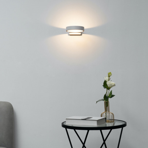 Pequeño aplique LED