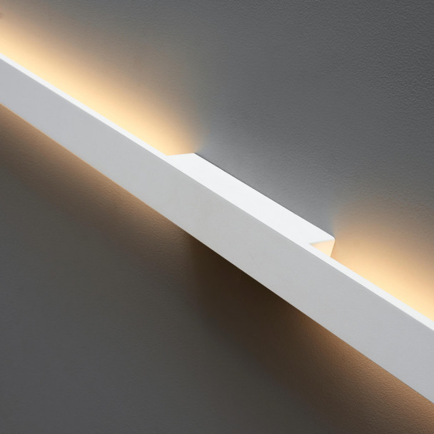 Aplique LED con transformador