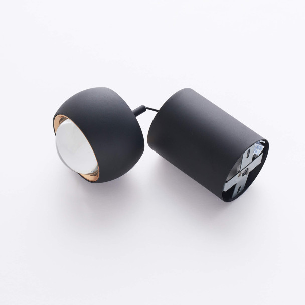 Luminaria negra con led integrado - Finn