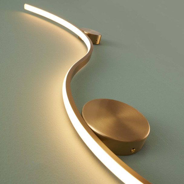 Aplique LED curvo que serpentea por la pared - Curva