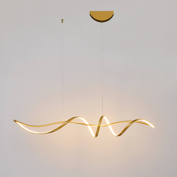 Elegancia dorada para iluminación interior - Lybella