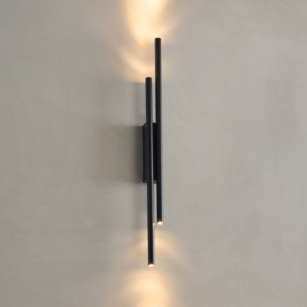 Aplique LED negra perfecta para decoración contemporánea - Gali