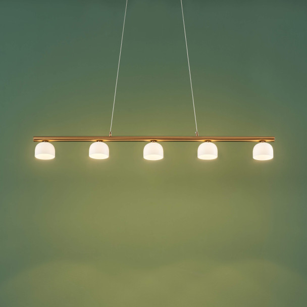 Luminaria dorada larga ideal sobre una mesa - Nysséa