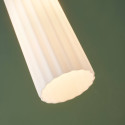 Lámpara colgante dorada con vidrio opal estriado - Leonora