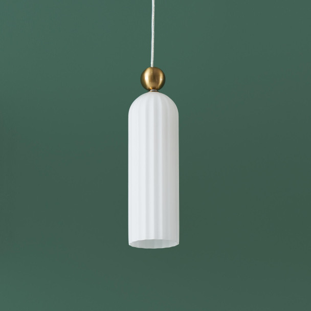 Iluminación colgante de vidrio opal trabajado - Leonora