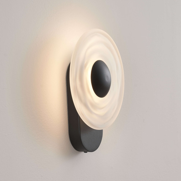 Aplique de pared negro con efecto halo...