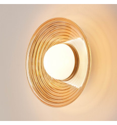 Aplique LED de diseño redondo en vidrio ámbar con difusor...